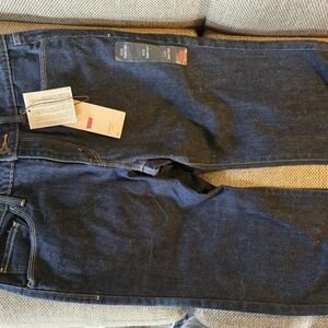 Levi's Indigo Cropped Ankle Jeans